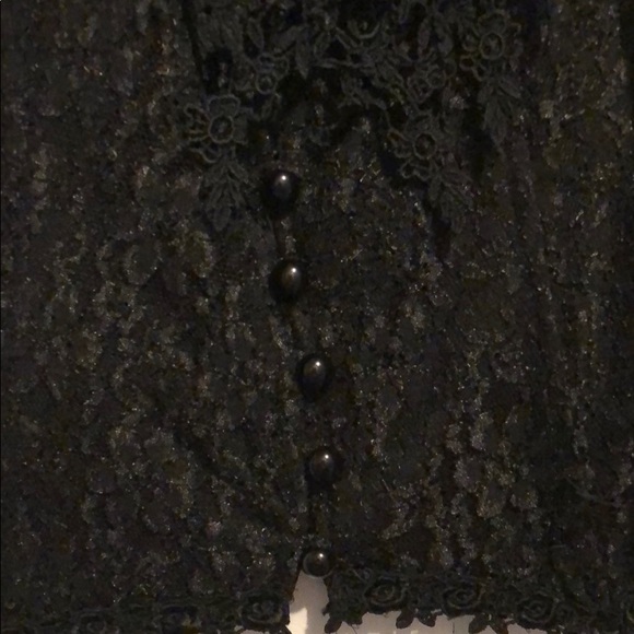 Black lace corset like top - Picture 6 of 7